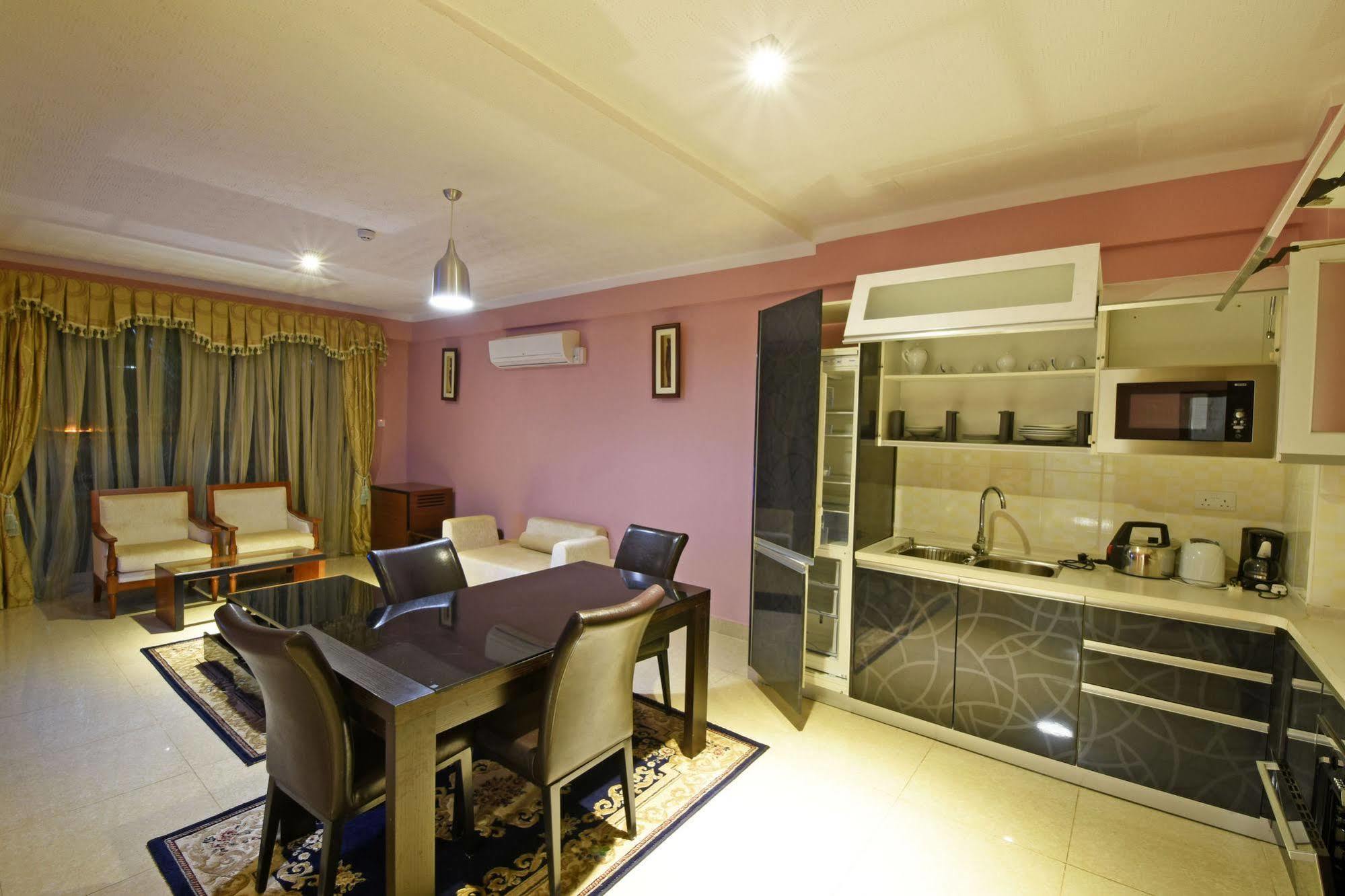 Imperial Golf View Hotel Entebbe Exterior foto